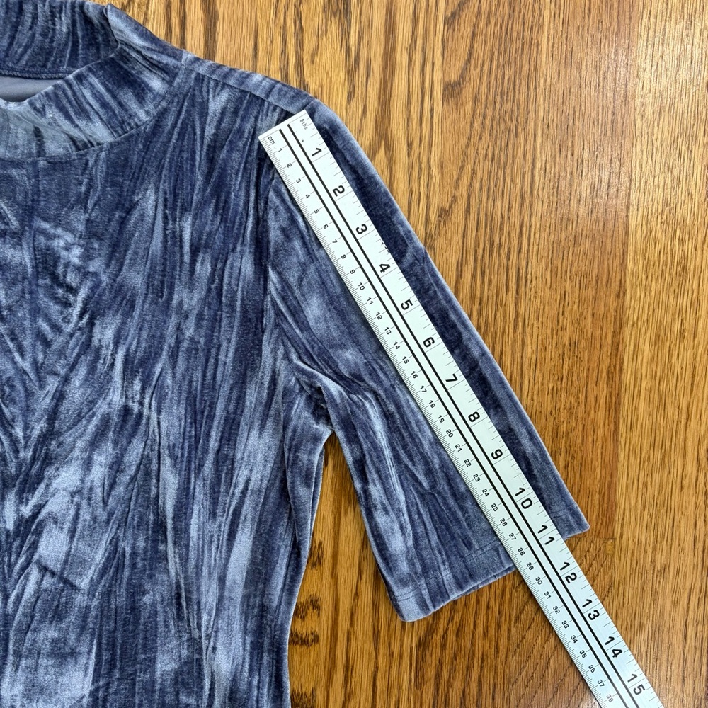 NWT Pilcro by Anthropologie Velveteen Mock Neck Top - Picture 9 of 16
